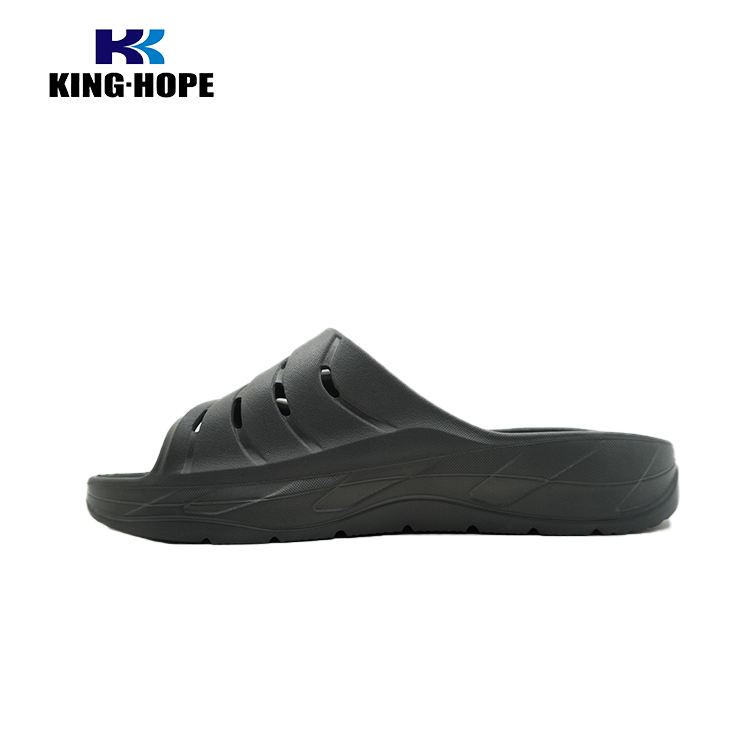 Men’s simple slippers