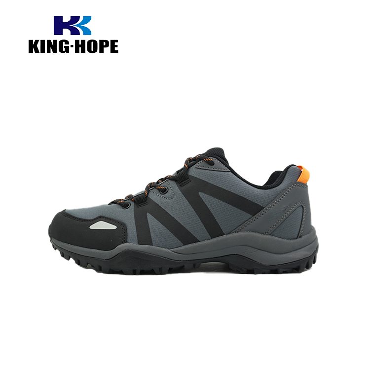 Stylish sports shoes