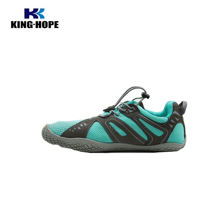 Classic wading shoes